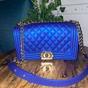 Matte Quilted Rubber Purse
